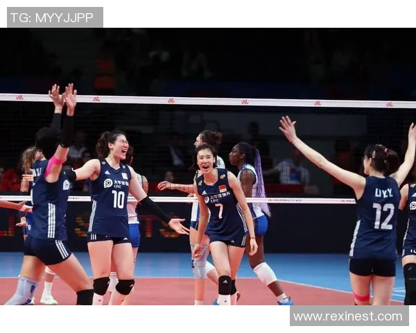 广州排球队在排球意识排行榜中荣获第三名展现团队实力与潜力 广州排球队在排球意识排行榜中荣获第三名展现团队实力与潜力